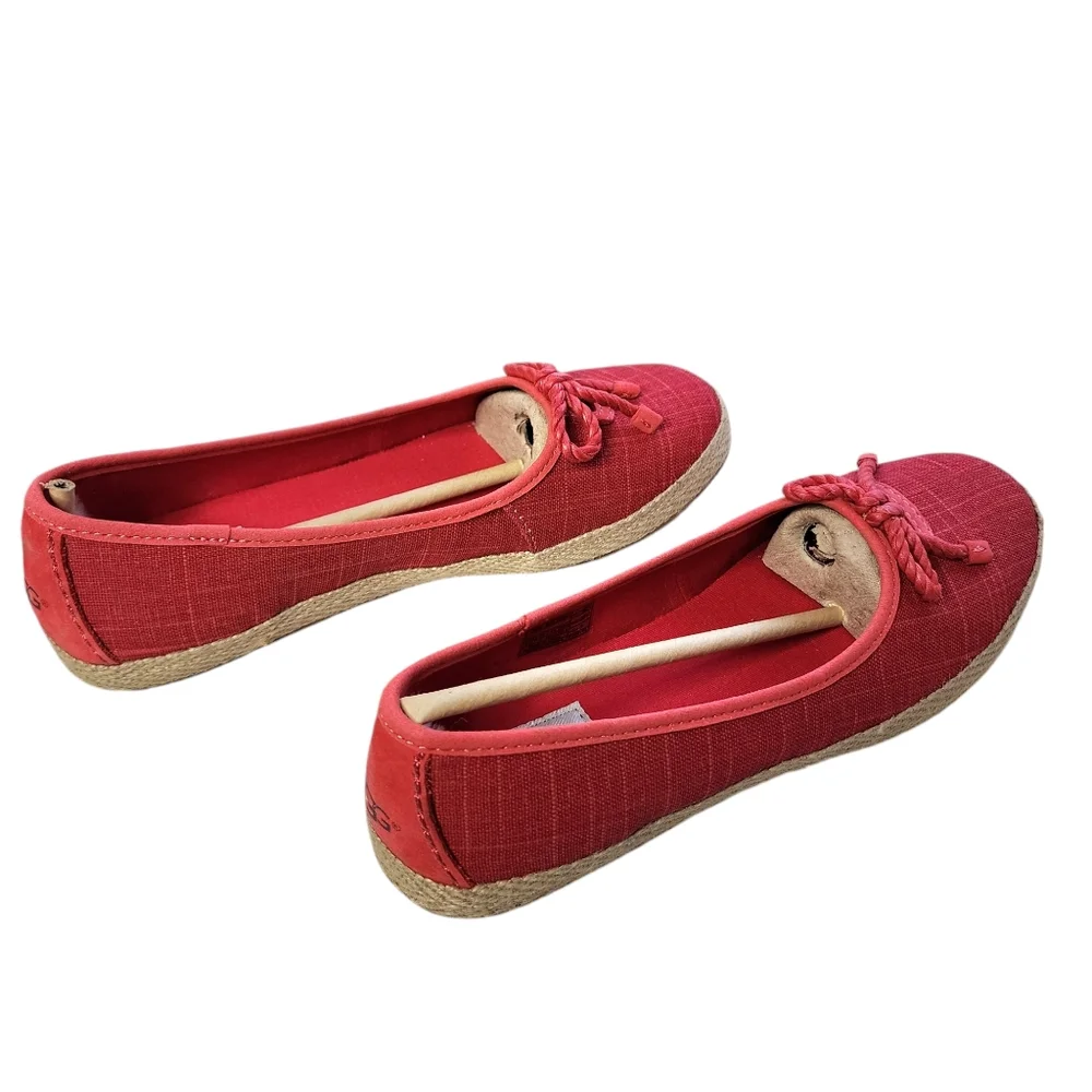 Ugg Syleste espadrille flats slip-on red canvas shearling inside sz 8.5